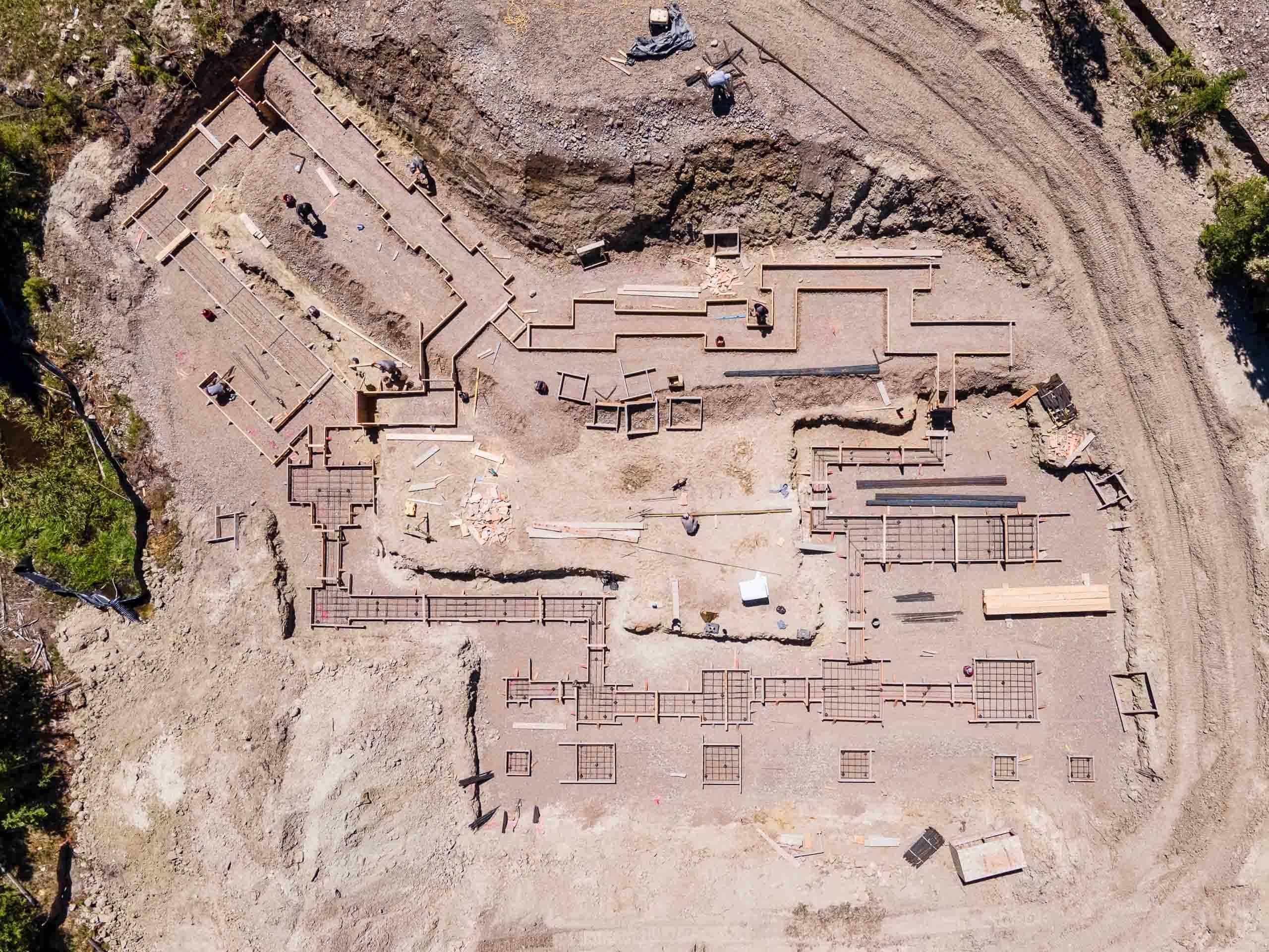 Beland-Studio-Authentic-Inc-Carousel-11