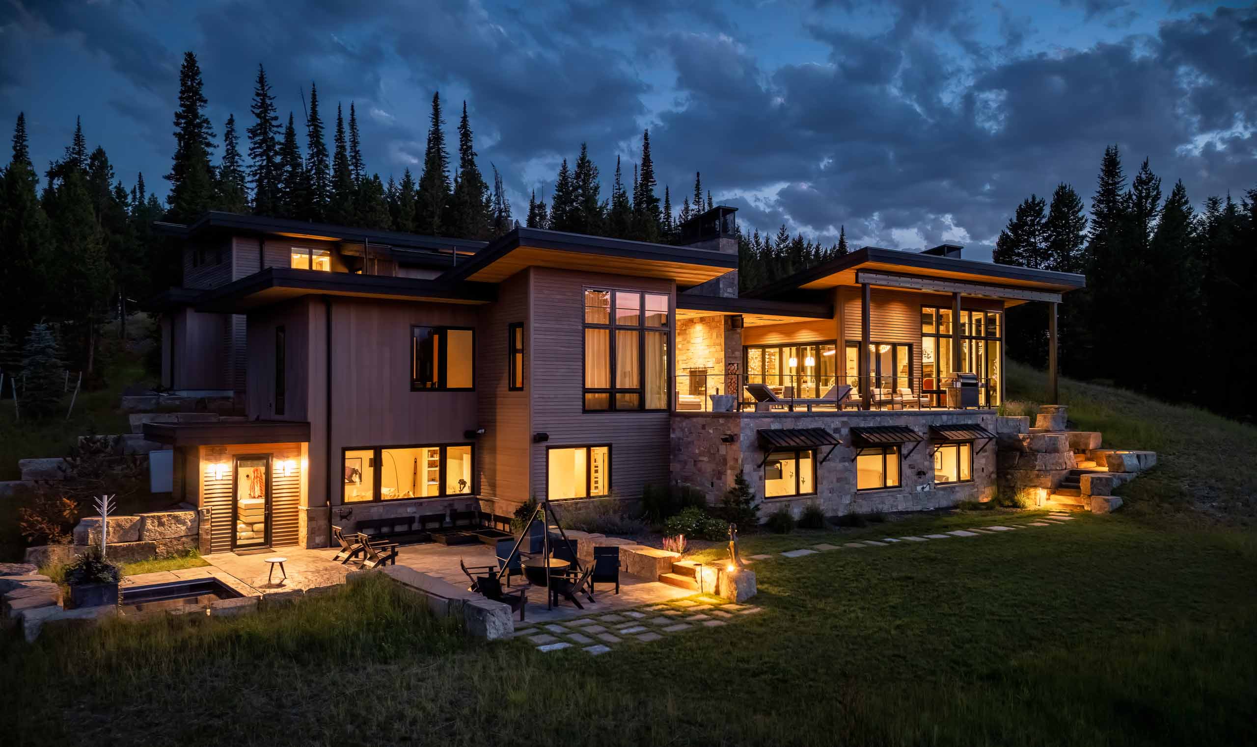 Beland-Studio-Authentic-Inc-Carousel-5